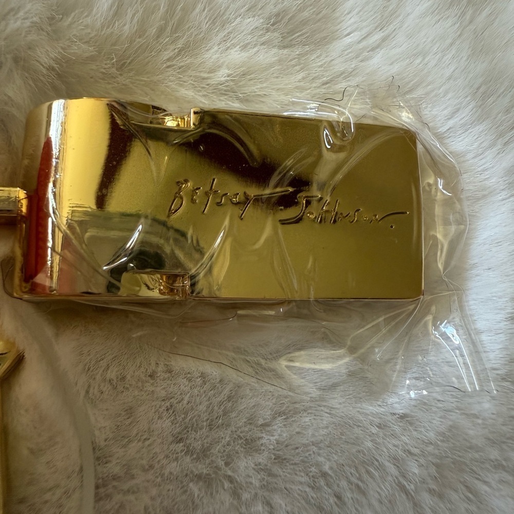 🎀🏈Betsey Johnson Kitsch Crossbody Football XOTOSS NWT 🏈🎀 - Picture 14 of 15